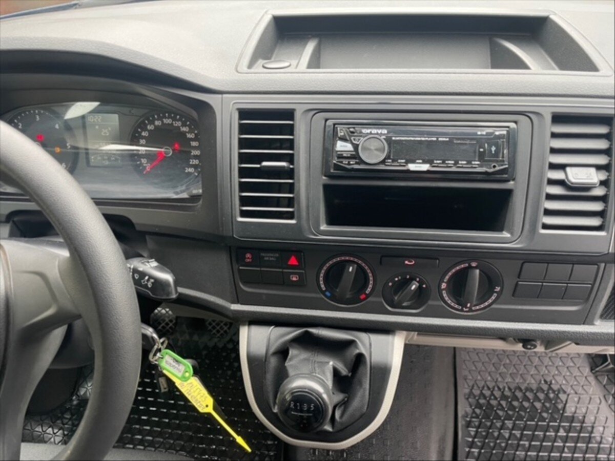 Volkswagen Transporter Skříň 2,0 l 62 kw