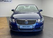 Volkswagen Passat 2