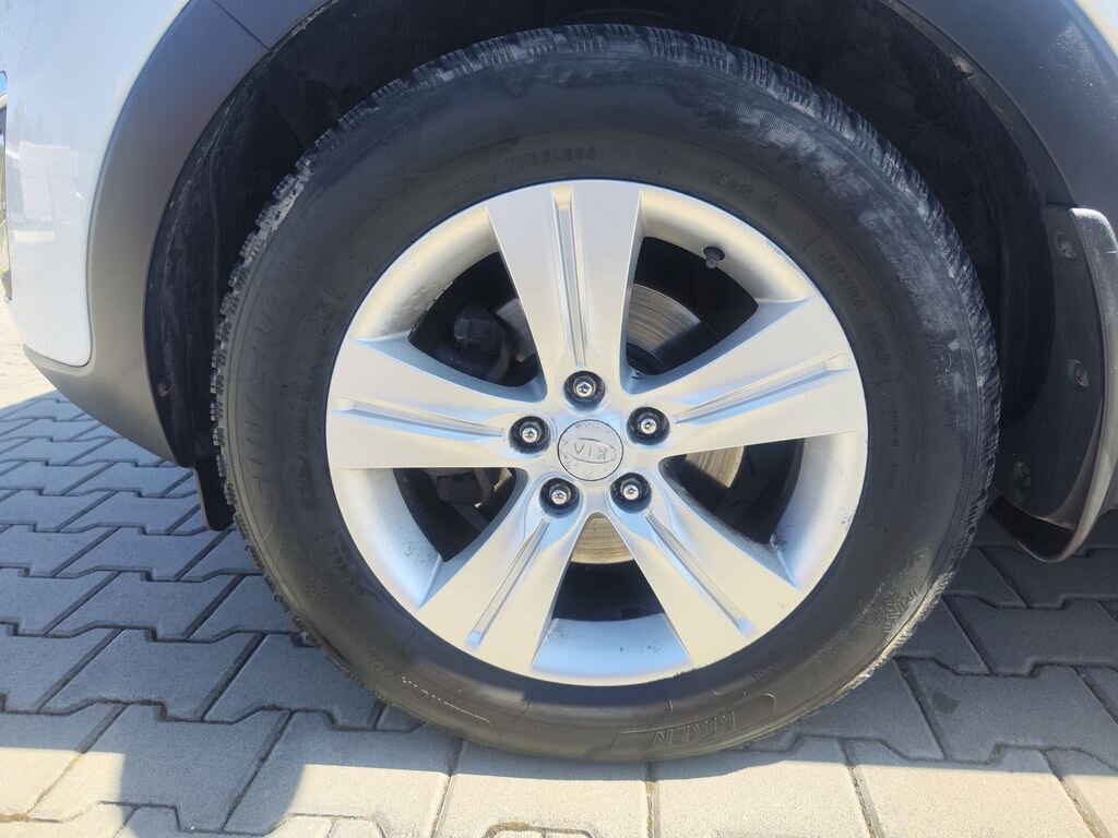 KIA Sportage SUV / Terénní 2,0 l 100 kw