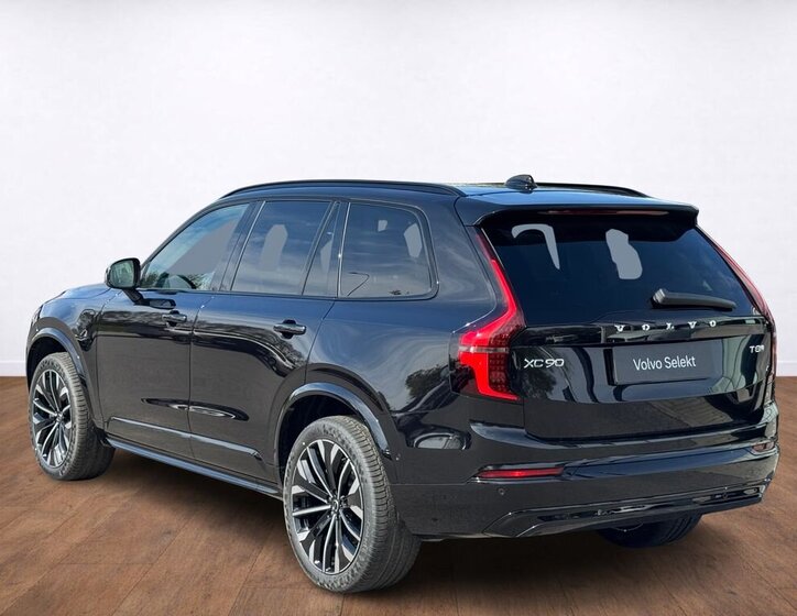 Volvo XC90 SUV / Terénní 2,0 l 335 kw