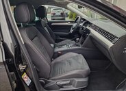 Volkswagen Passat Sedan / Limuzína 2,0 l 147 kw