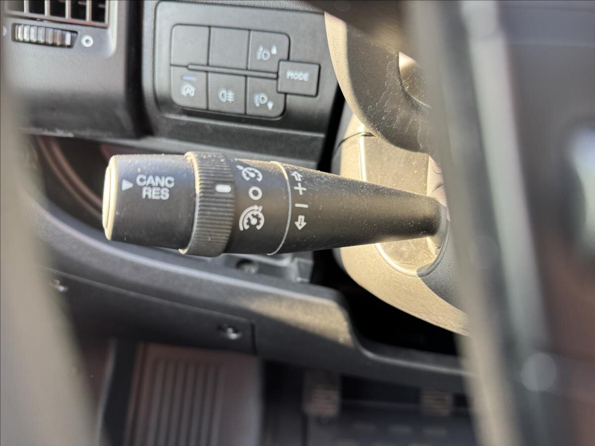 Opel Movano Skříň 2,2 l 103 kw