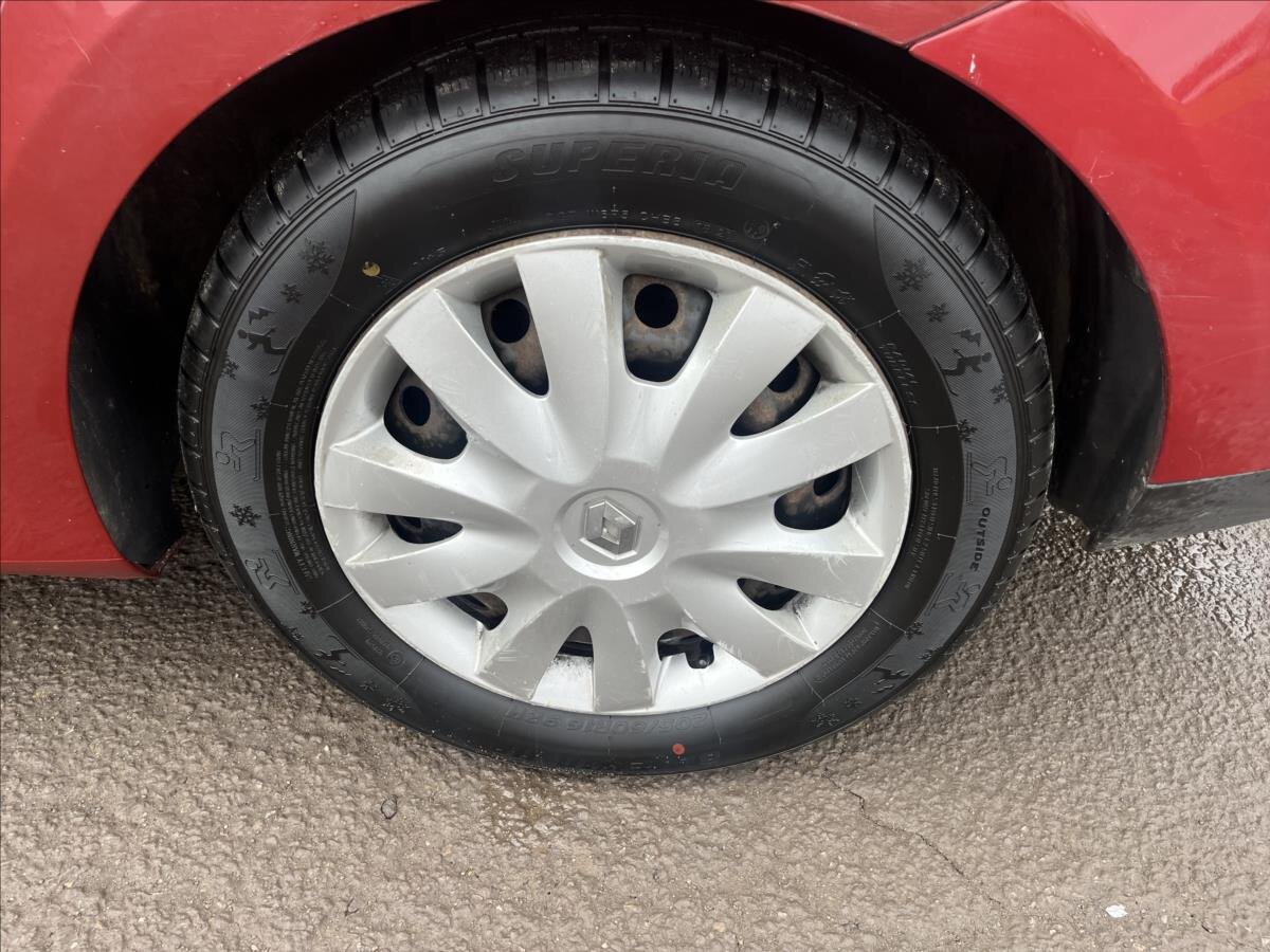 Renault Laguna Liftback 1,5 l 81 kw