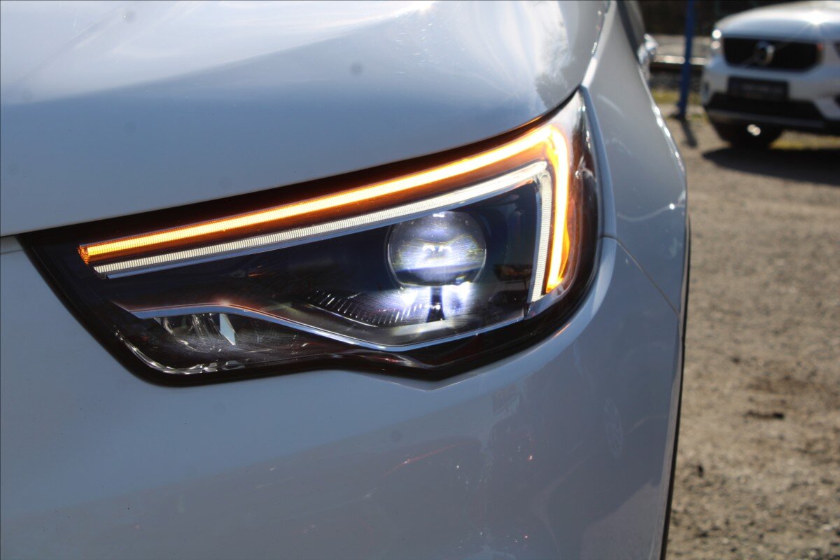 Opel Grandland X SUV / Terénní 1,5 l 96 kw