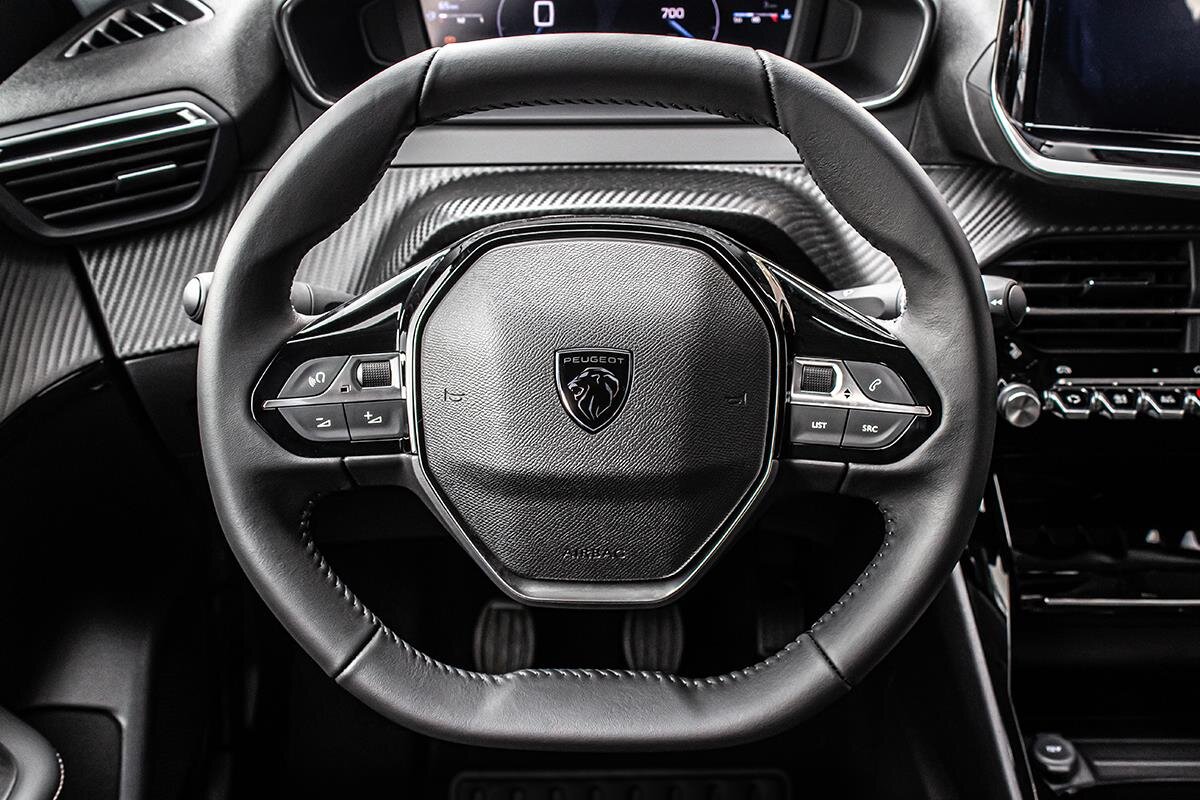 Peugeot 208 Hatchback 1,2 l 81 kw