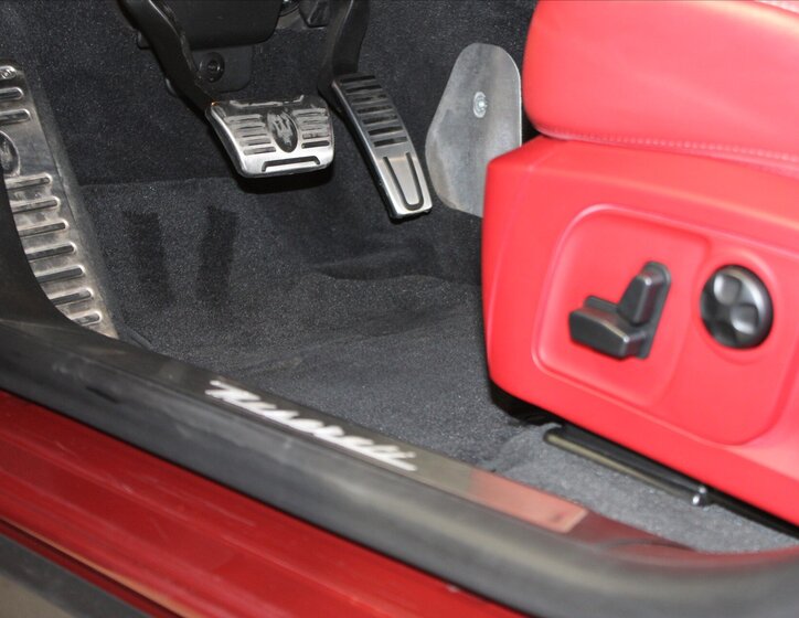 Maserati Levante SUV / Terénní 3,0 l 316 kw