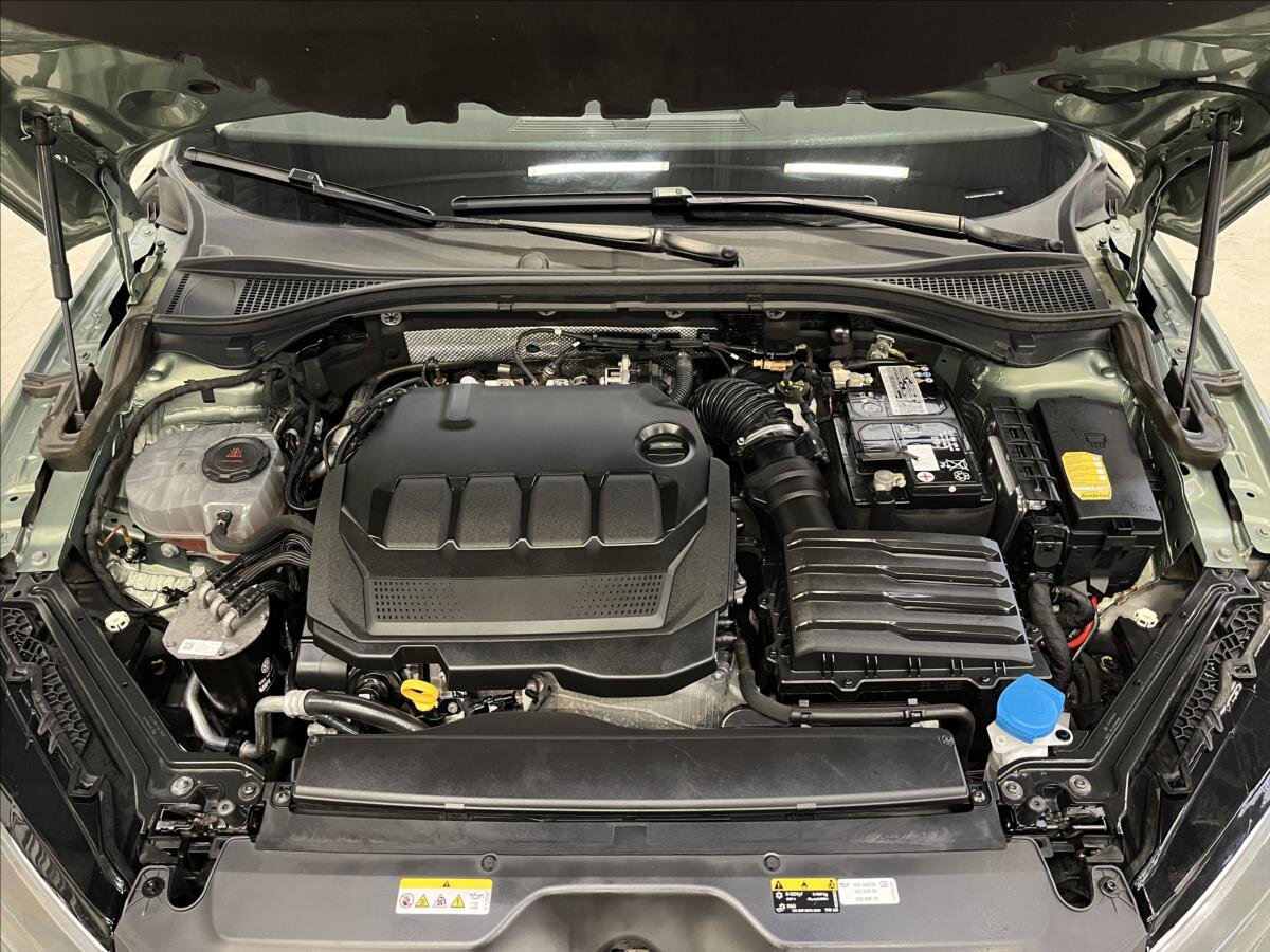 Škoda Superb Kombi 2,0 l 110 kw