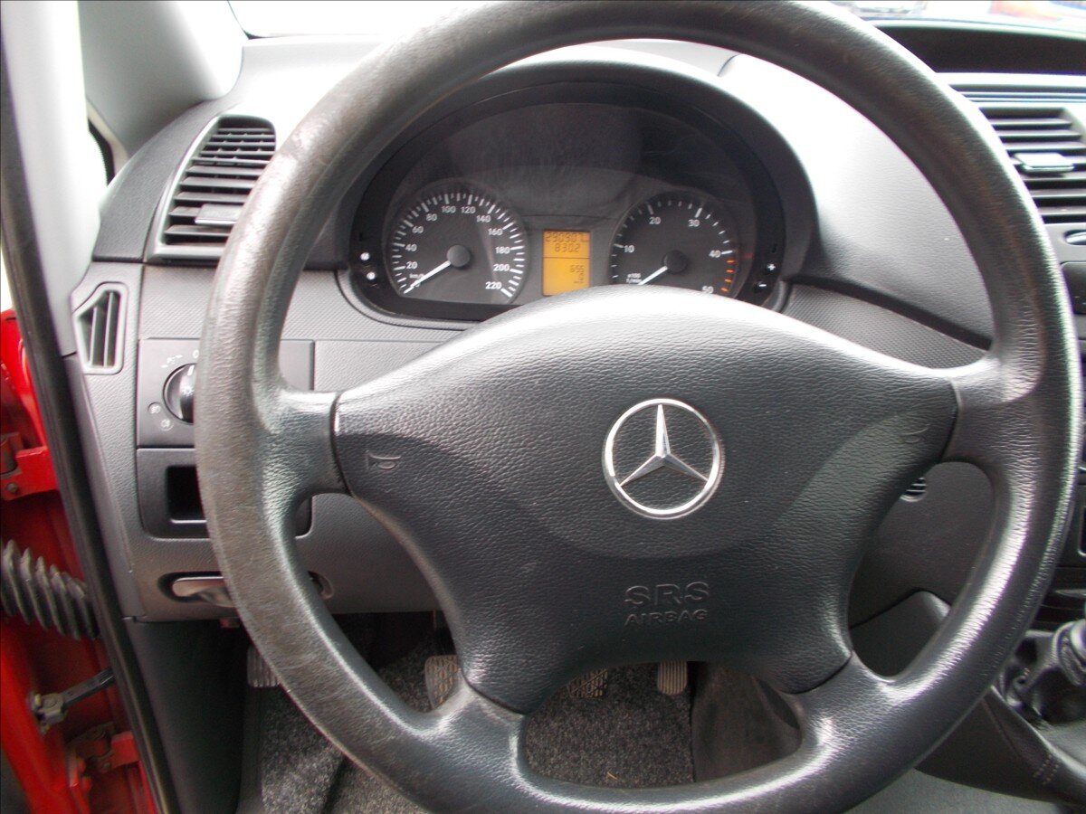 Mercedes-Benz Vito MPV 2,1 l 70 kw