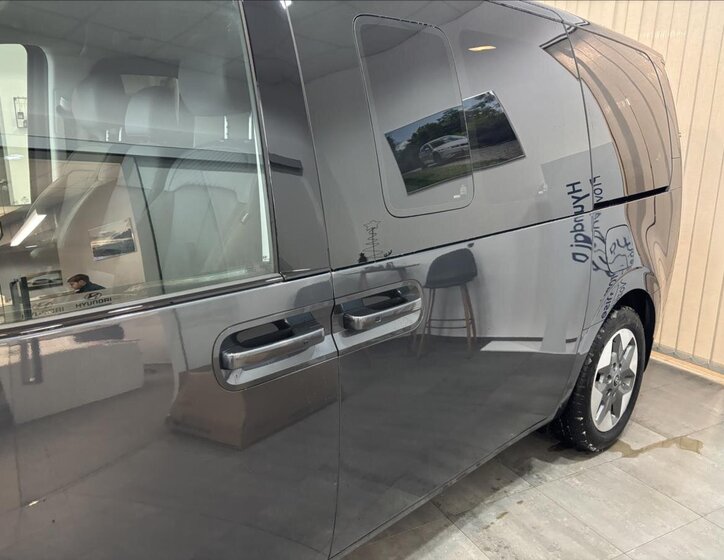 Hyundai Staria VAN-Minibus 1,6 l 117 kw