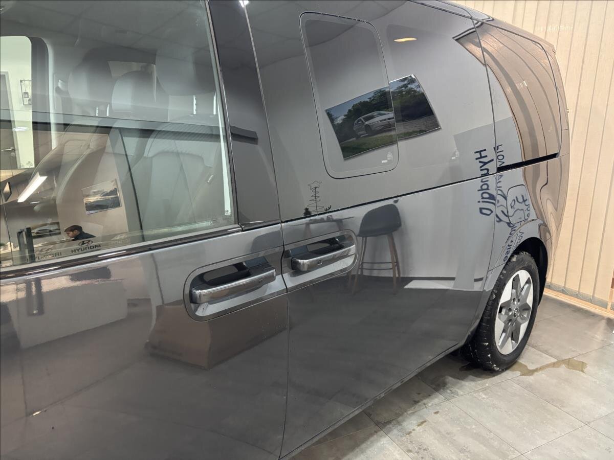 Hyundai Staria VAN-Minibus 1,6 l 117 kw