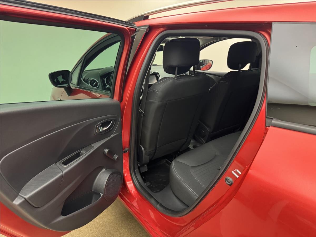 Renault Clio Kombi 1,1 l 54 kw