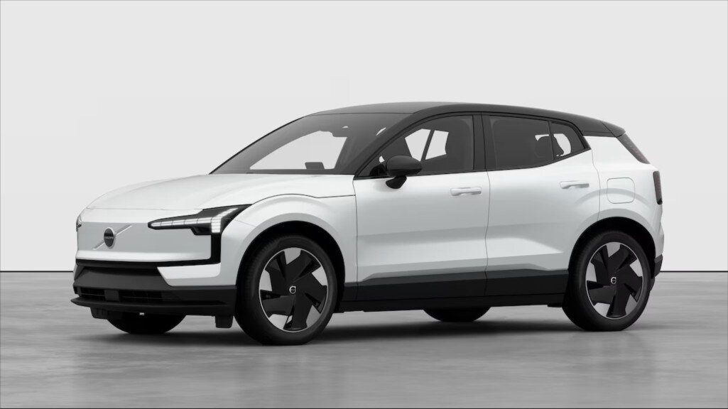Volvo EX30 SUV / Terénní 0,0 315 kw