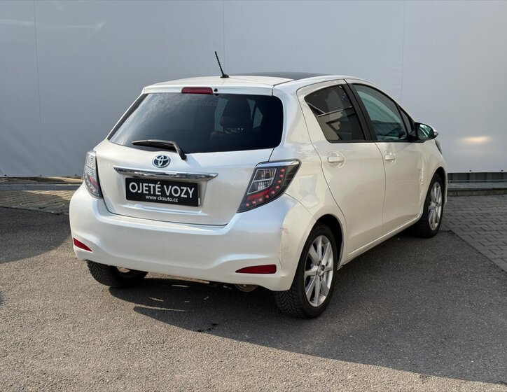 Toyota Yaris Hatchback 1,5 l 55 kw