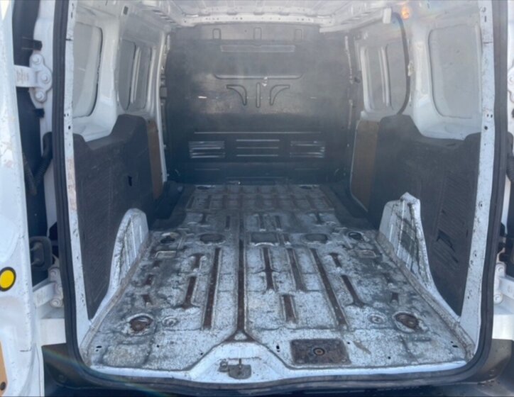 Ford Transit Skříň 1,5 l 73 kw