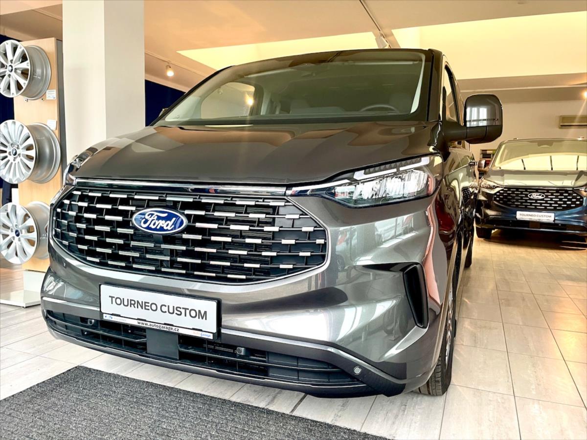 Ford Tourneo Custom
