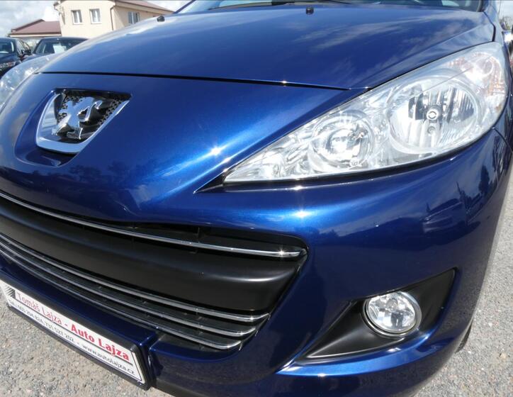 Peugeot 207 4