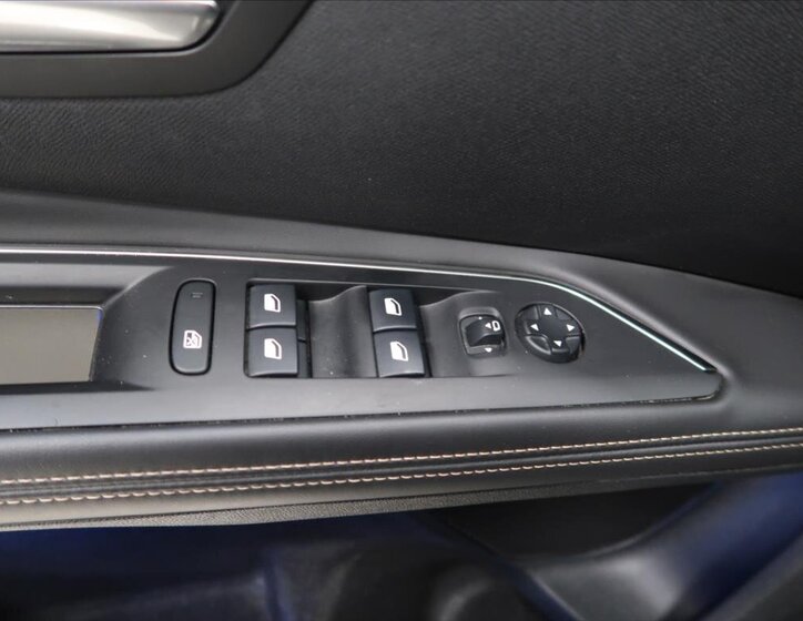 Peugeot 5008 Kombi 2,0 l 130 kw