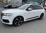 Audi SQ7 SUV / Terénní 4,0 l 320 kw