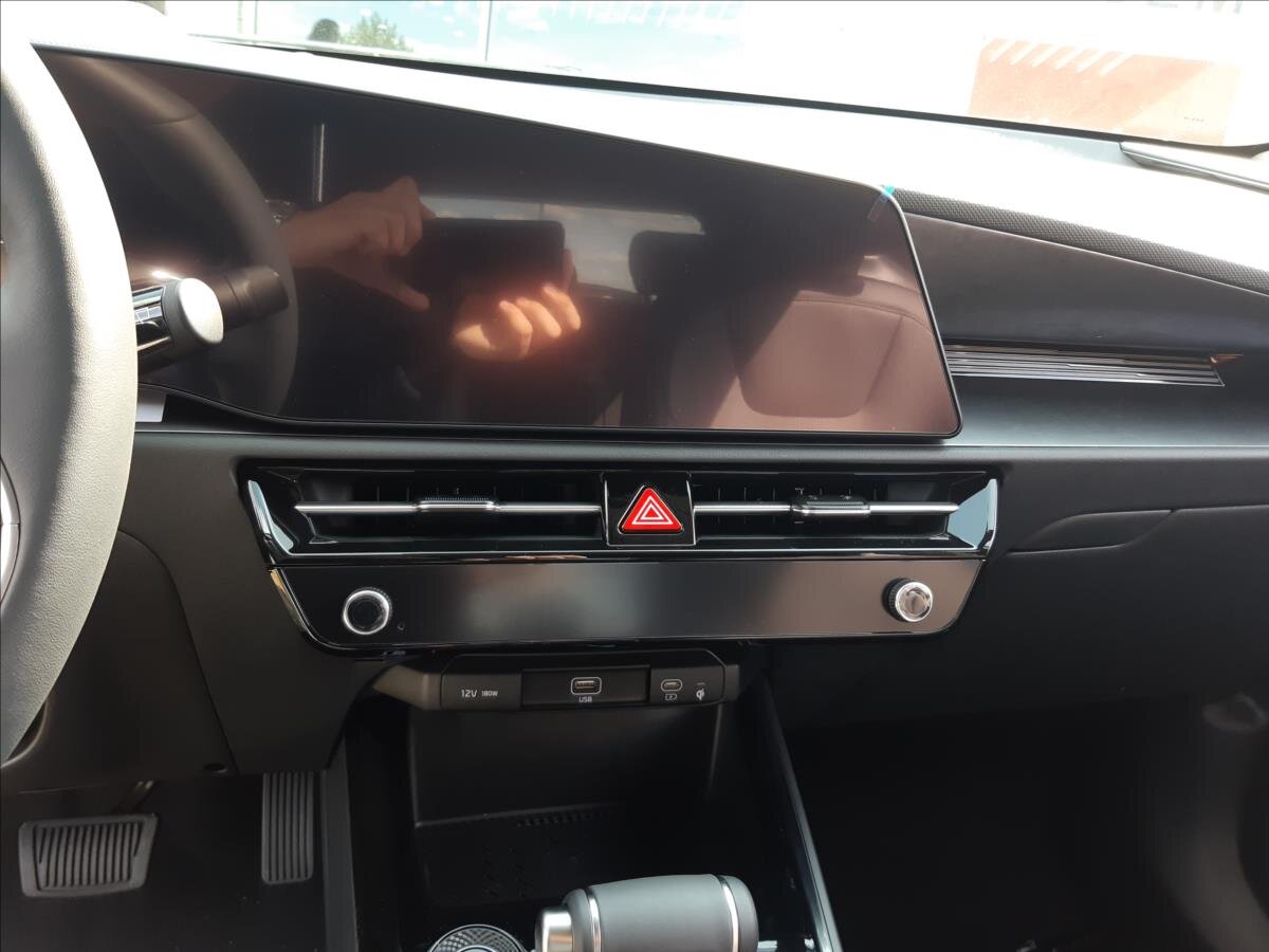 KIA Niro CUV 1,6 l 95 kw