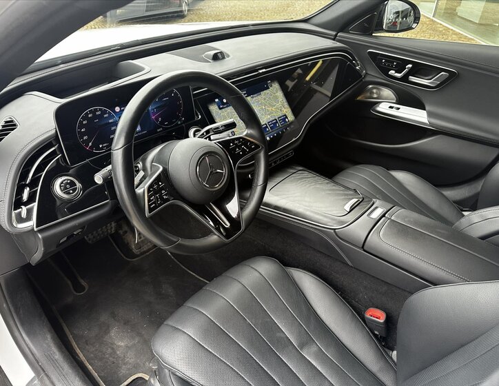 Mercedes-Benz Třídy E Kombi 3,0 l 270 kw