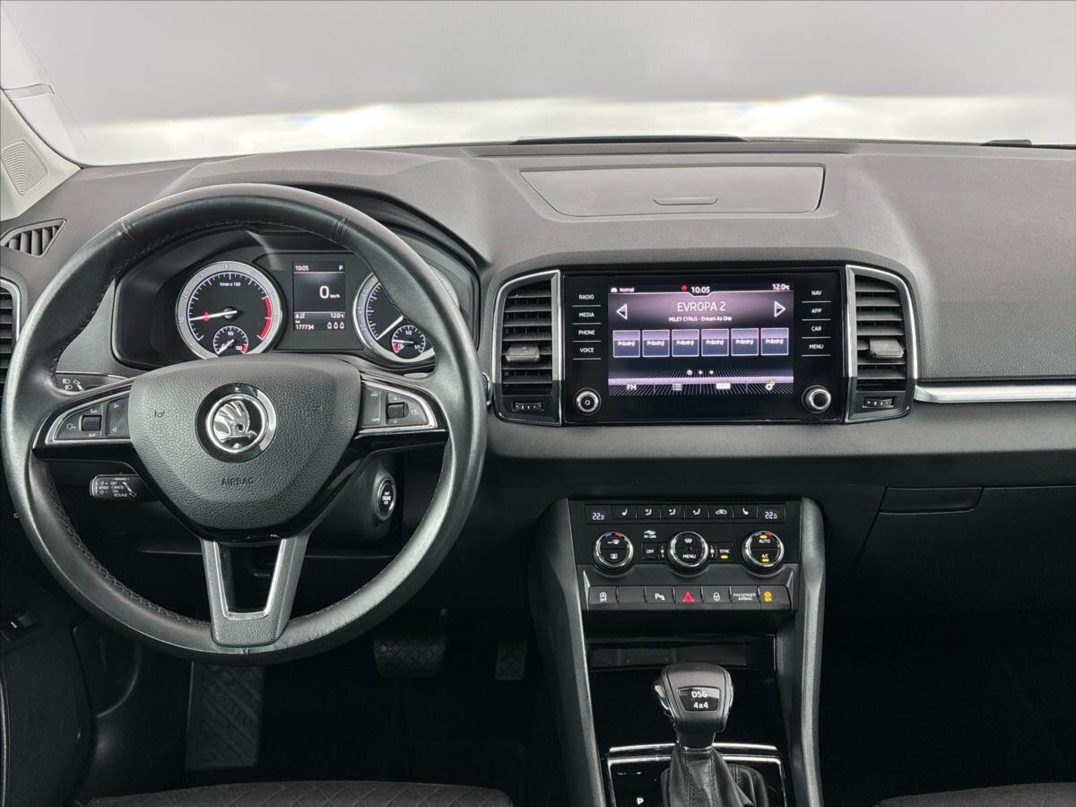 Škoda Karoq SUV / Terénní 1,5 l 110 kw