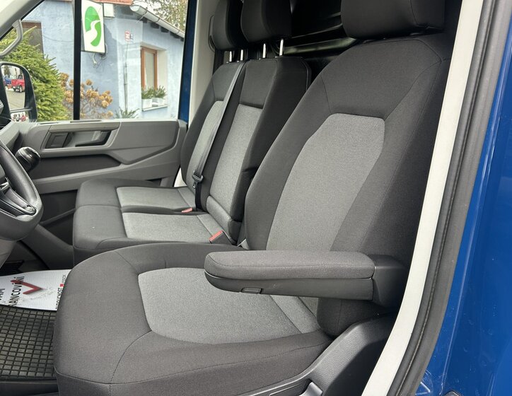 Volkswagen Crafter Užitková 2,0 l 103 kw