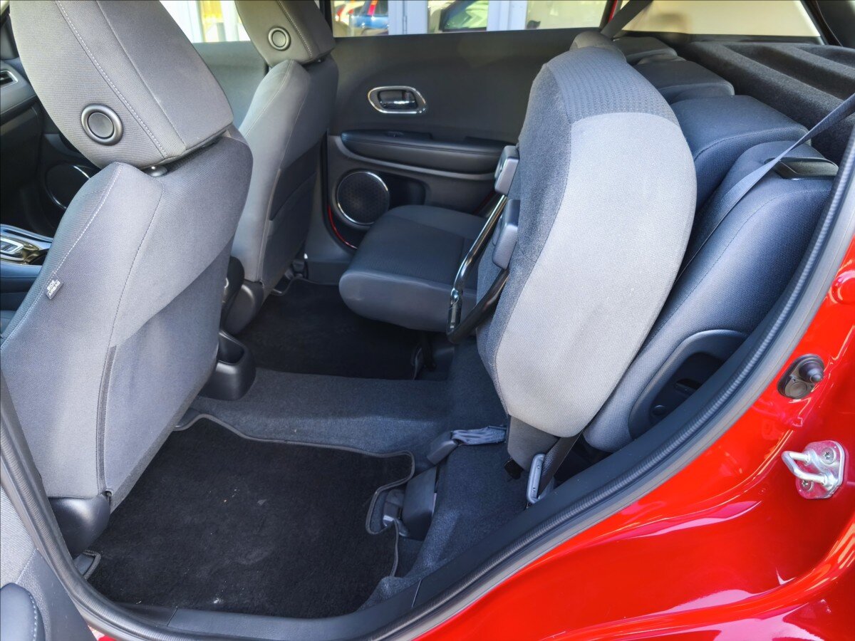 Honda HR-V SUV / Terénní 1,5 l 96 kw