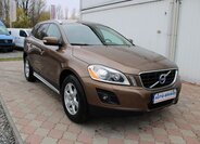 Volvo XC60 SUV / Terénní 2,4 l 129 kw