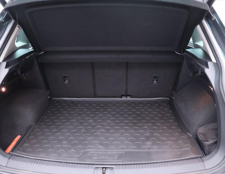 Volkswagen Tiguan SUV / Terénní 2,0 l 176 kw
