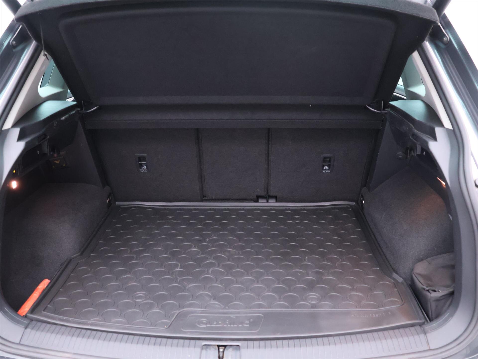 Volkswagen Tiguan SUV / Terénní 2,0 l 176 kw