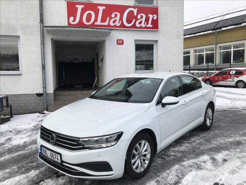 Volkswagen Passat Sedan / Limuzína 1,5 l 110 kw