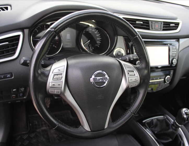 Nissan X-Trail SUV / Terénní 1,6 l 96 kw