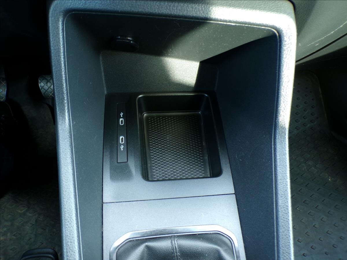 Volkswagen Caddy Kombi 2,0 l 75 kw