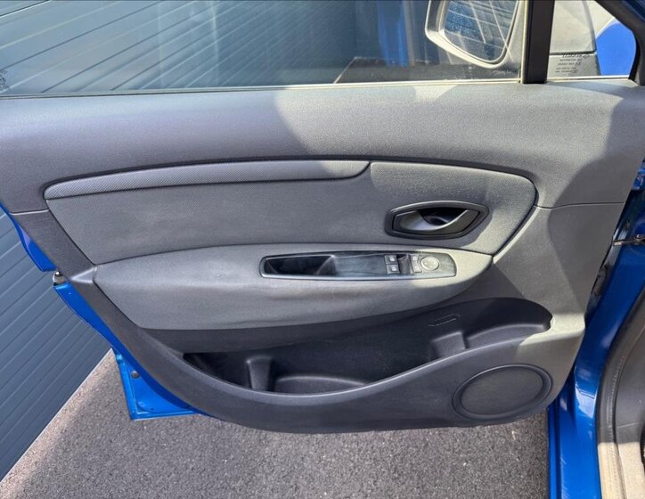 Renault Scénic MPV 1,6 l 81 kw