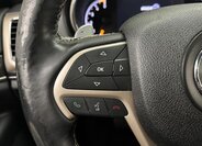 Jeep Grand Cherokee 9