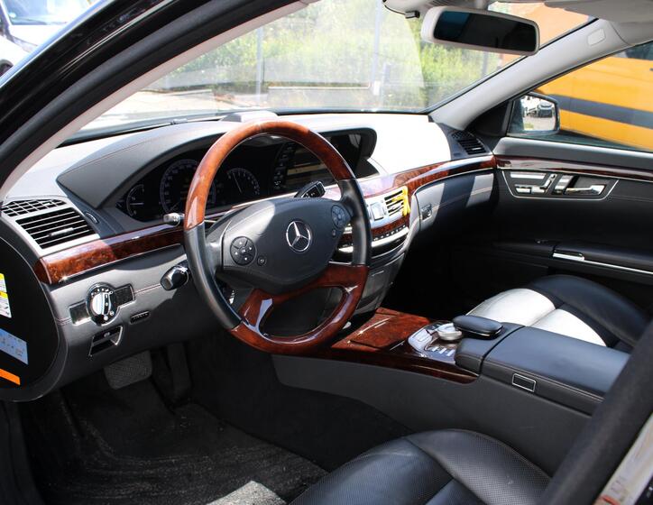 Mercedes-Benz Třídy S 7