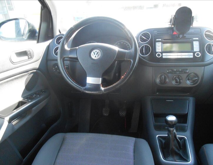 Volkswagen Golf Hatchback 1,4 l 59 kw