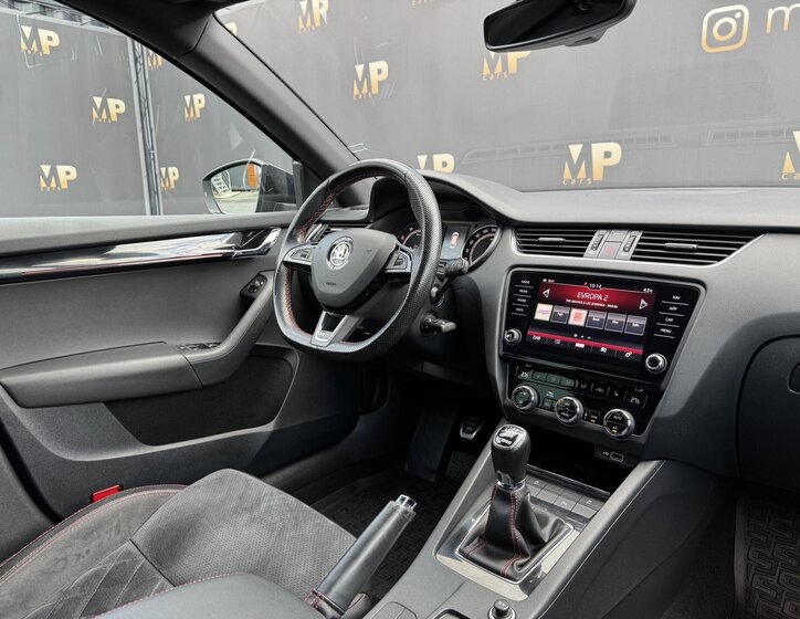 Škoda Octavia Kombi 2,0 l 180 kw