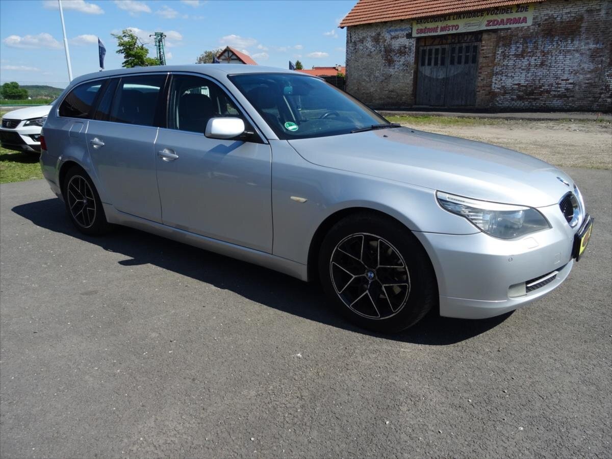 BMW Řada 5 Kombi 3,0 l 173 kw