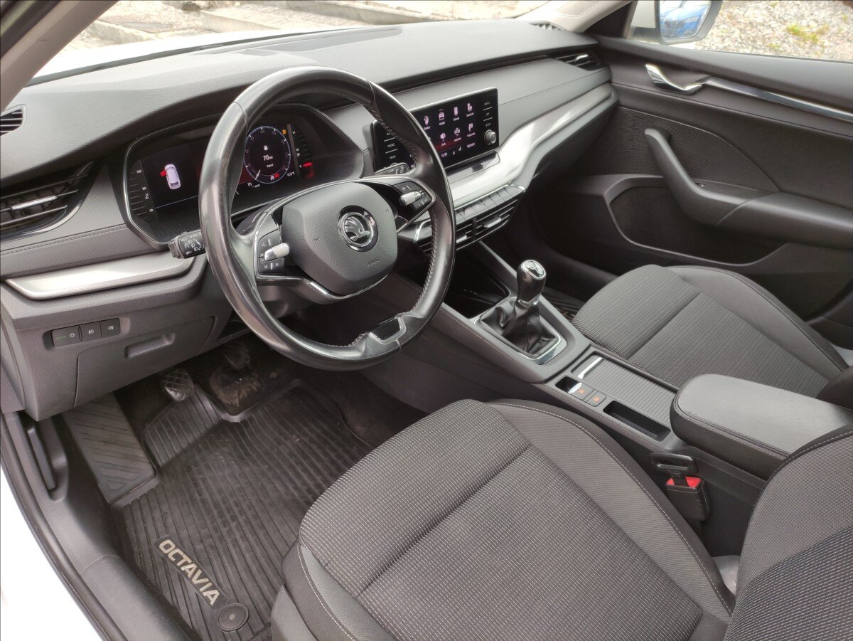 Škoda Octavia Kombi 2,0 l 85 kw