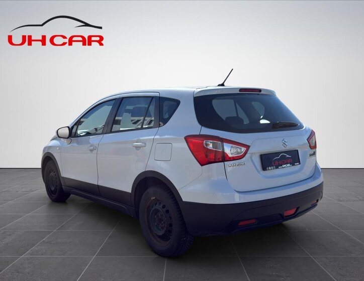 Suzuki SX4 S-Cross Hatchback 1,6 l 88 kw