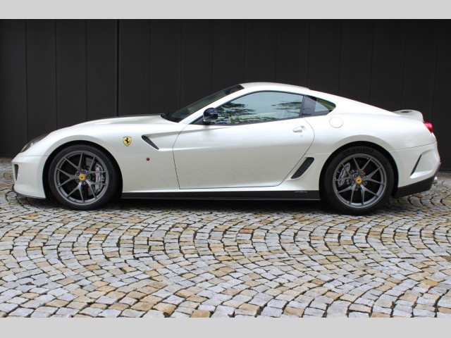 Ferrari 599