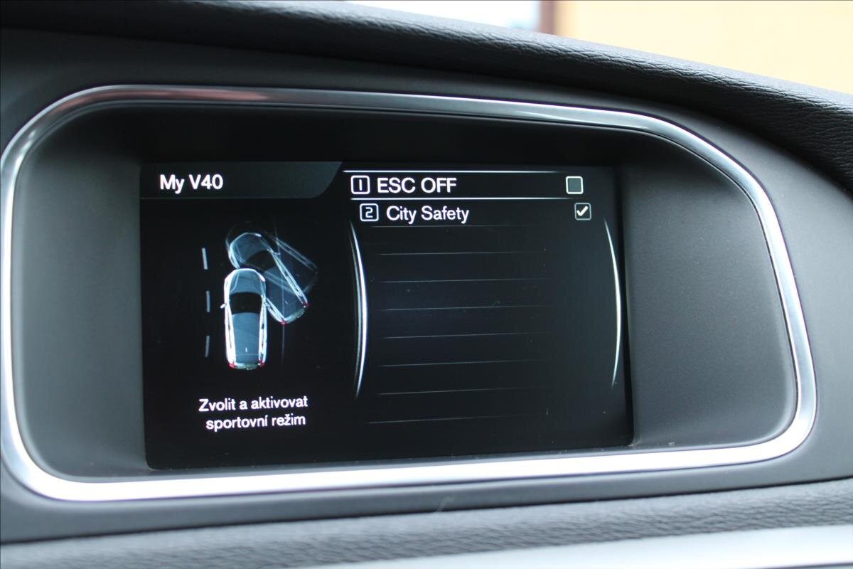 Volvo V40 Hatchback 2,0 l 88 kw