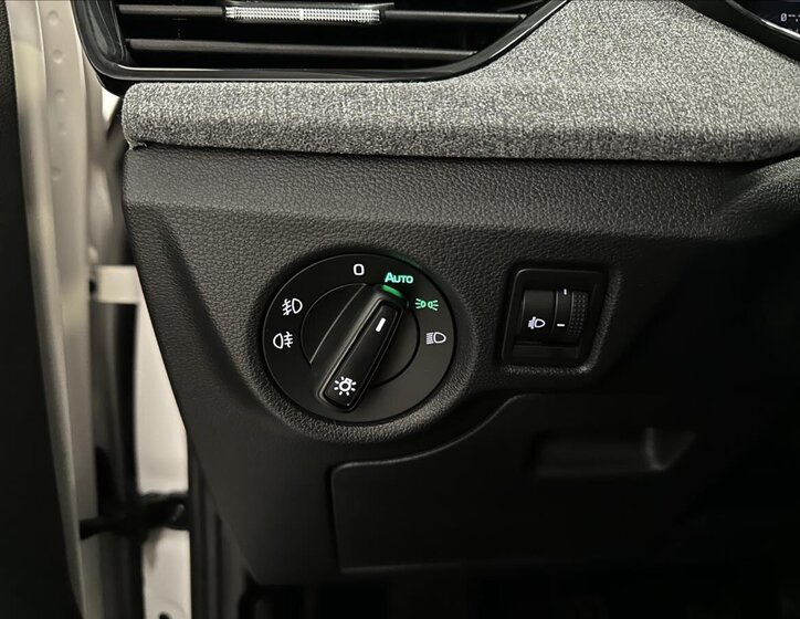 Škoda Scala Hatchback 999,0 70 kw