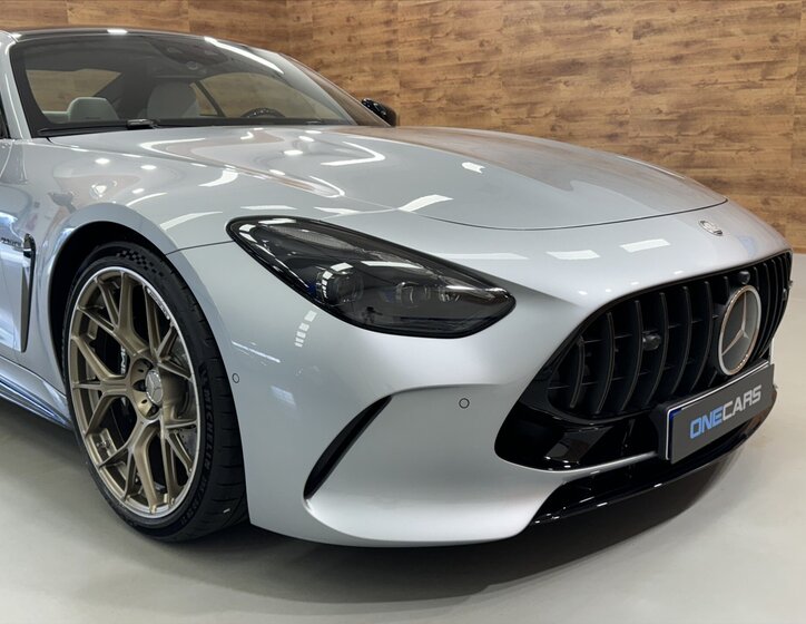 Mercedes-Benz AMG GT Kupé 4,0 l 430 kw