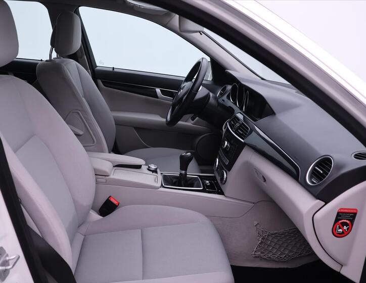 Mercedes-Benz Třídy C 13