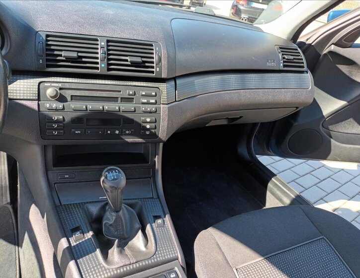 BMW Řada 3 Sedan / Limuzína 1,8 l 85 kw
