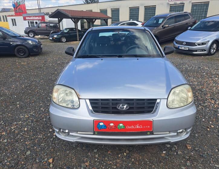 Hyundai Accent 2