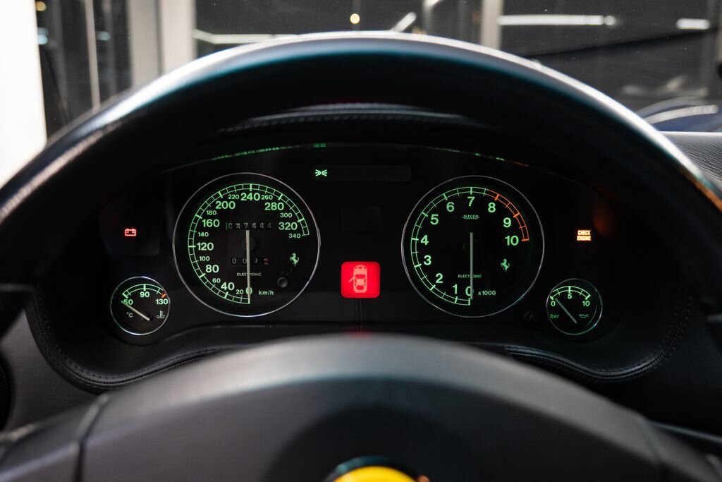 Ferrari 550 Kupé 5,5 l 357 kw