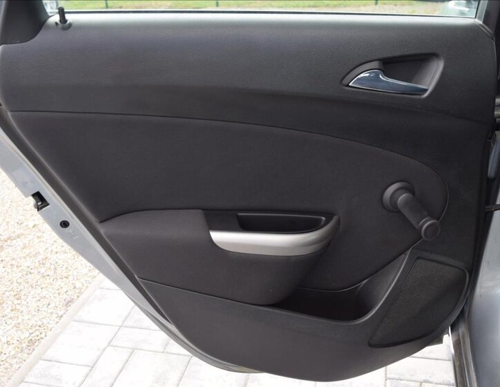 Opel Astra Kombi 1,7 l 81 kw